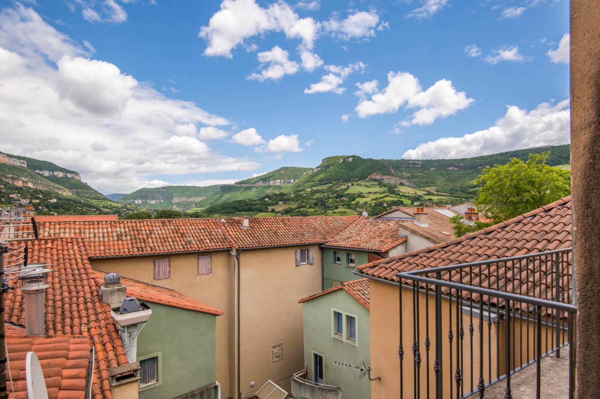 Panoramique Balcon Wifi Centre-Ville Millau Exterior photo